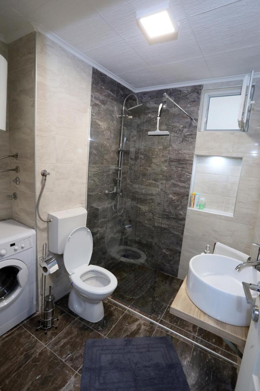 Apartman City Lux Banja Luka Exterior foto